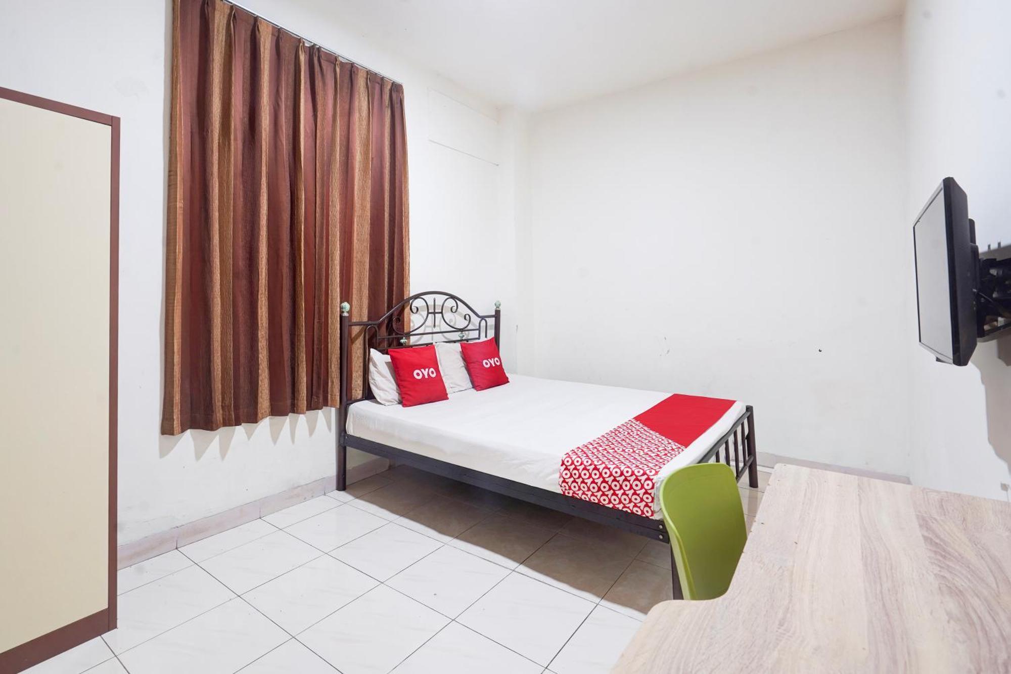 Hotel O Rappocini Near Rsia Paramount Makassar Extérieur photo